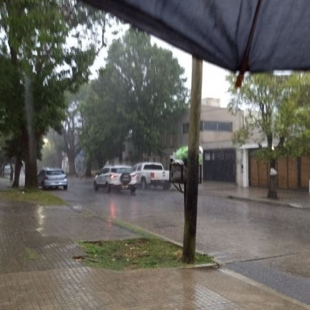 Comienzo de semana con lluvias en La Plata: Anticipo de lo que será el 1° de Mayo