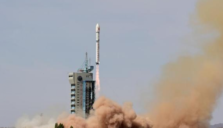 Satélites Tiandu de China realizan experimentos de transmisión y enrutamiento Tierra-Luna